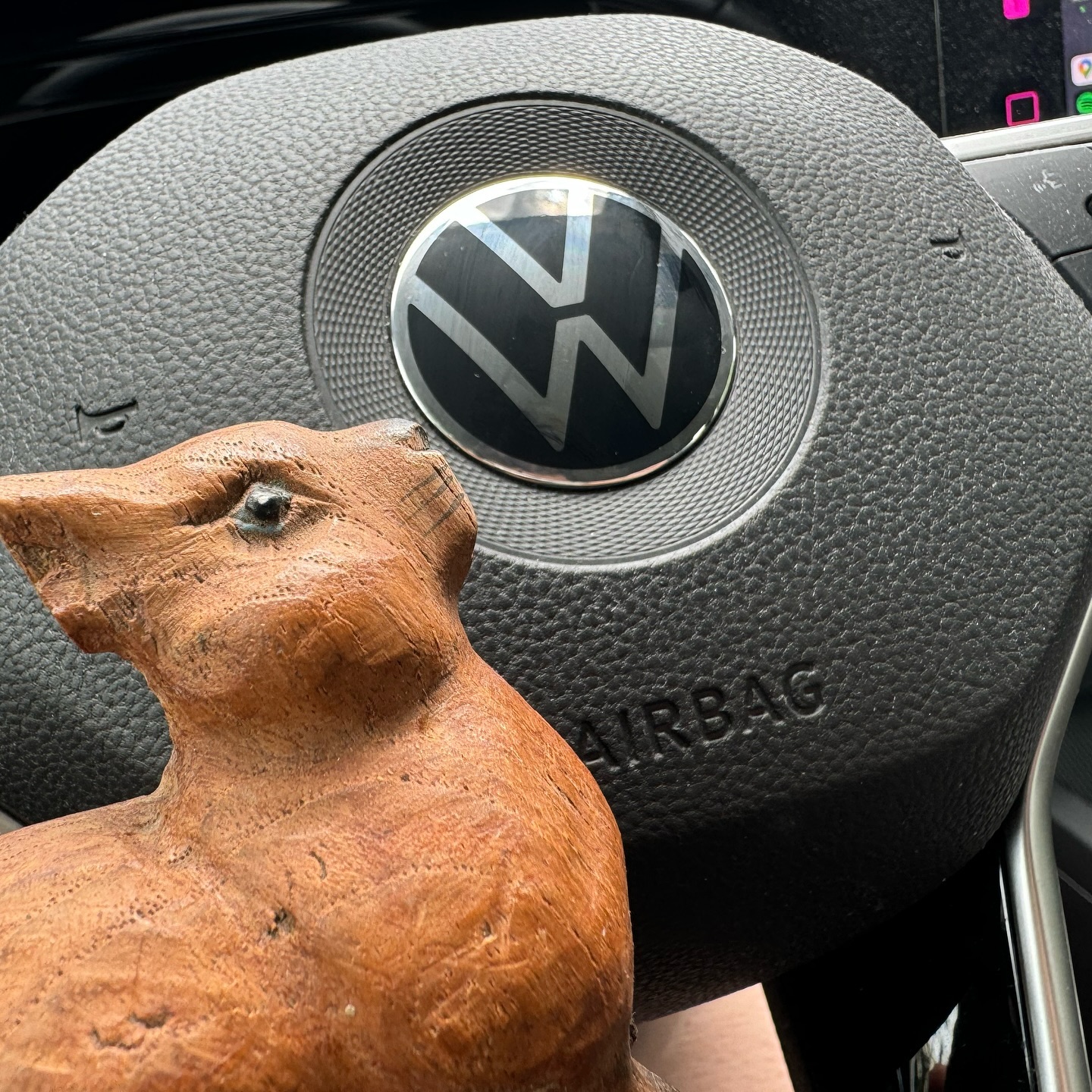 Bruno e l’auto di ingegneria tedesca (che lagga) 🚗